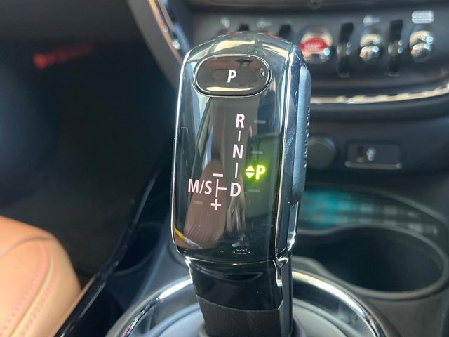 BMW MINI COOPER CLUBMAN 2019 Image 31