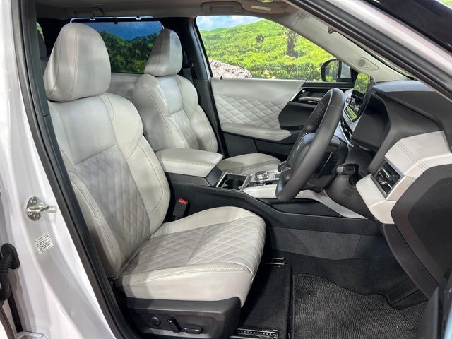 MITSUBISHI OUTLANDER PHEV 2022 Image 31