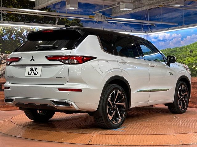 MITSUBISHI OUTLANDER PHEV 2022 Image 31