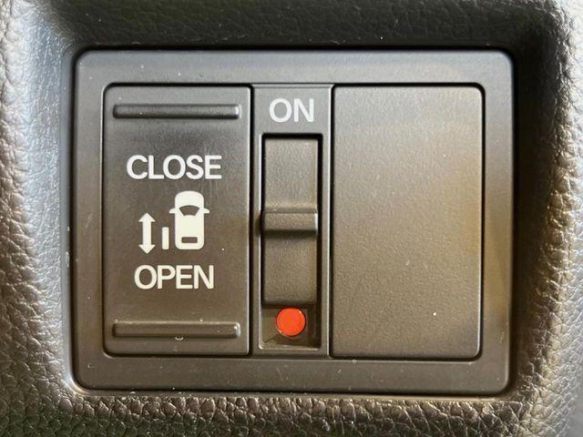 HONDA N BOX CUSTOM 2019 Image 31