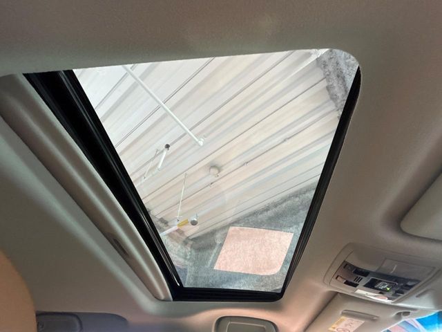 TOYOTA LANDCRUISER PRADO 2022 Image 31