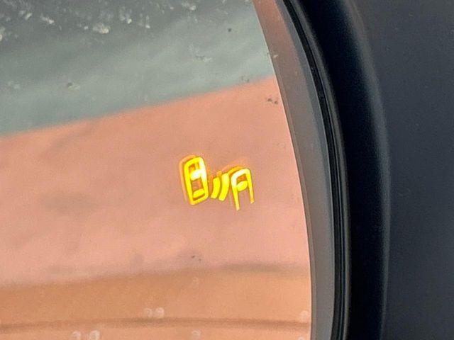 TOYOTA LANDCRUISER PRADO 2022 Image 31