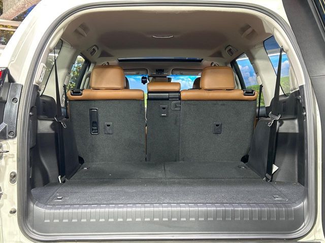 TOYOTA LANDCRUISER PRADO 2022 Image 31