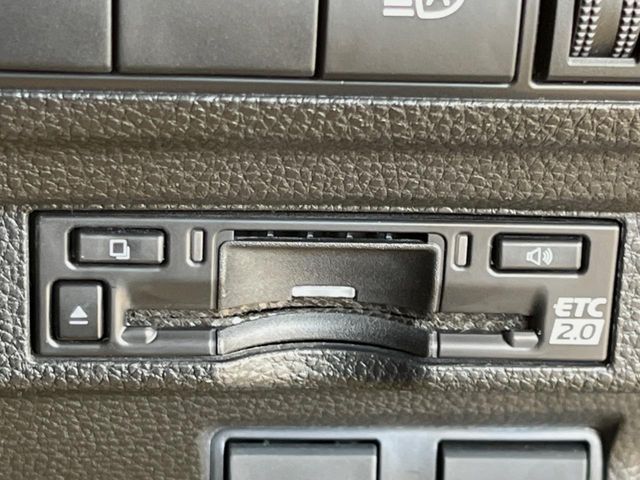 TOYOTA COROLLA CROSS HYBRID 2024 Image 31