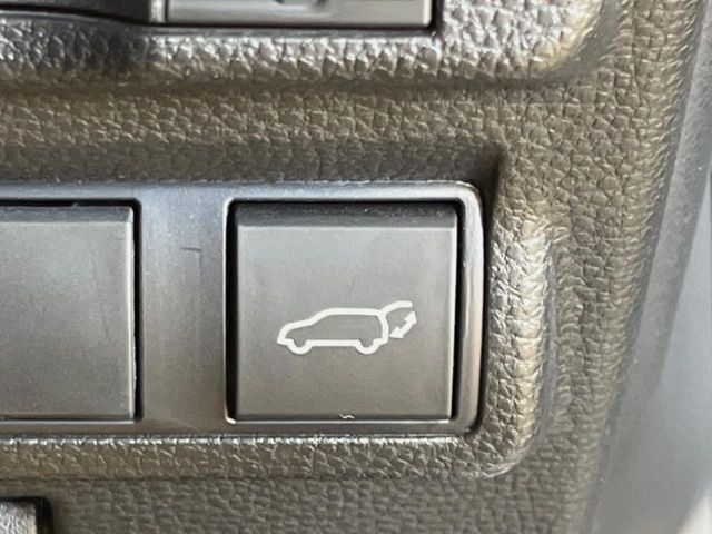 TOYOTA COROLLA CROSS HYBRID 2024 Image 31