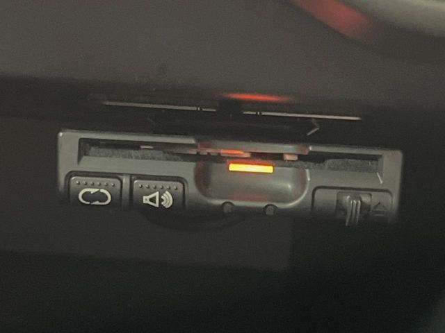 NISSAN NOTE 2012 Image 31