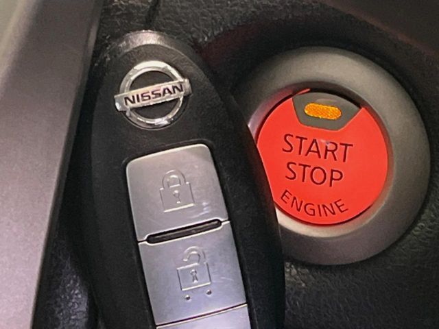 NISSAN NOTE 2012 Image 31