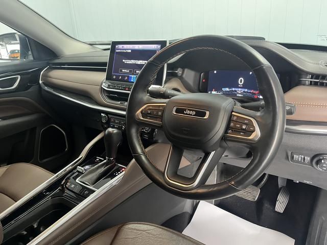 JEEP COMMANDER 2023 Image 31