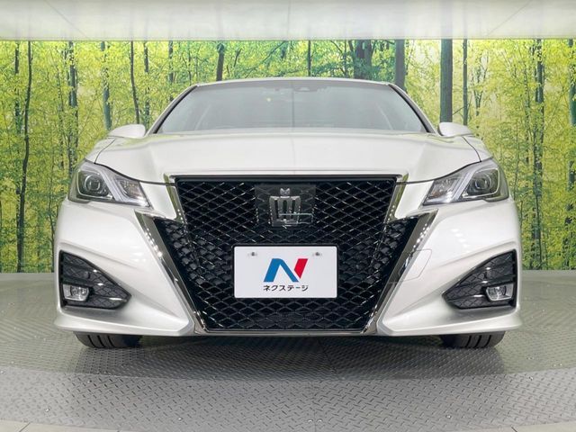 TOYOTA CROWN SEDAN 2016 Image 31