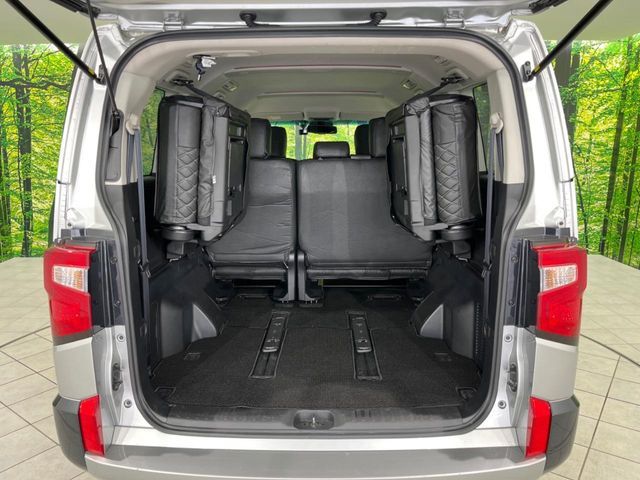 MITSUBISHI DELICA D:5 4WD 2024 Image 31