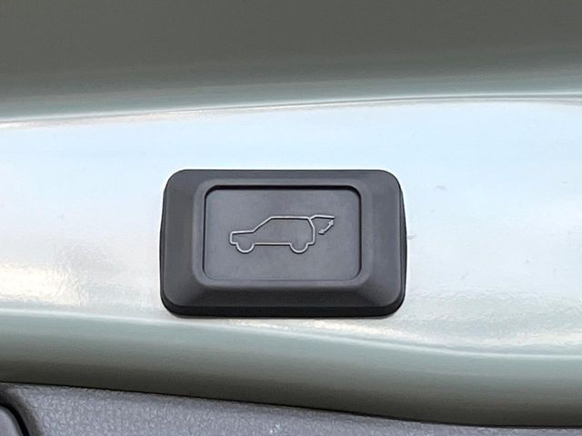 TOYOTA RAV4 4WD 2023 Image 31