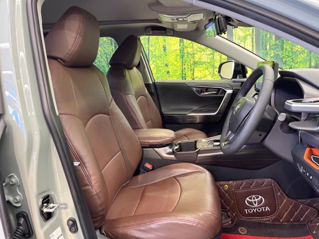 TOYOTA RAV4 4WD 2023 Image 31