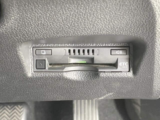 TOYOTA PRIUS 2020 Image 31