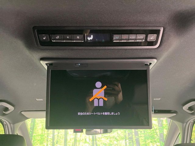 TOYOTA VOXY 2022 Image 31