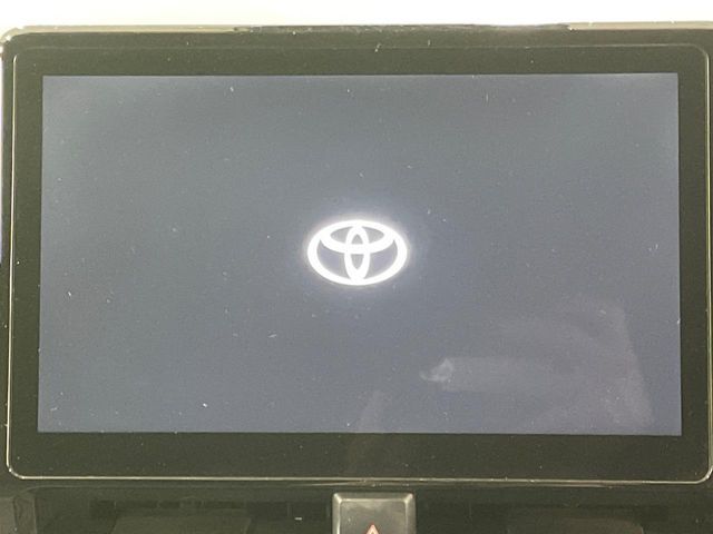 TOYOTA VOXY 2022 Image 31