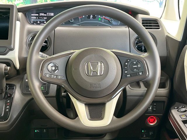 HONDA N BOX 2022 Image 31