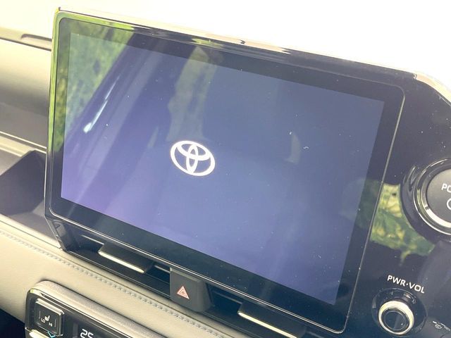 TOYOTA VOXY HYBRID 2025 Image 31