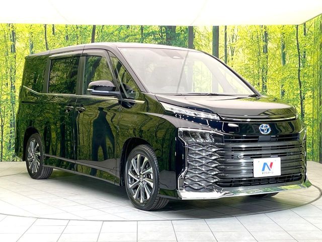 TOYOTA VOXY HYBRID 2025 Image 31
