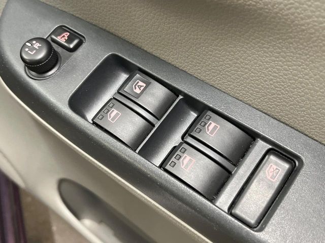 DAIHATSU MIRA E:S 2014 Image 31