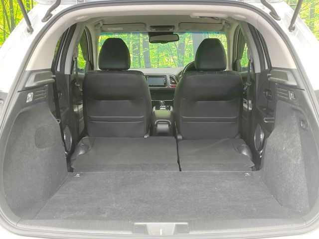 HONDA VEZEL HYBRID 2015 Image 31