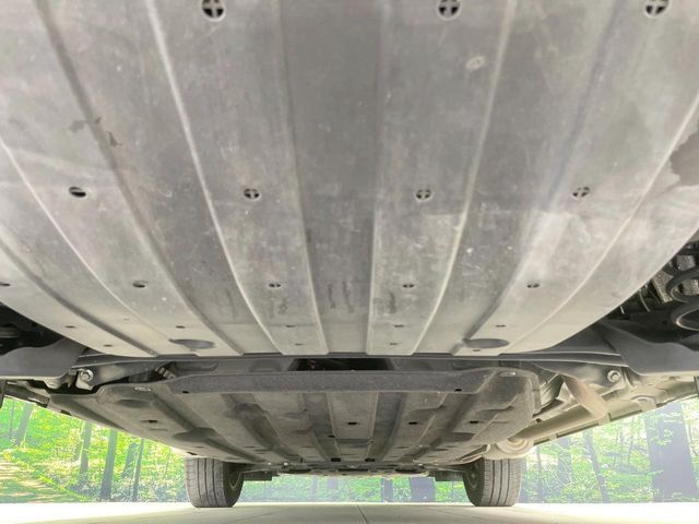 HONDA VEZEL HYBRID 2015 Image 31