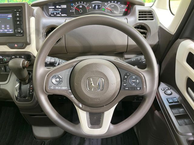 HONDA N BOX 2022 Image 31