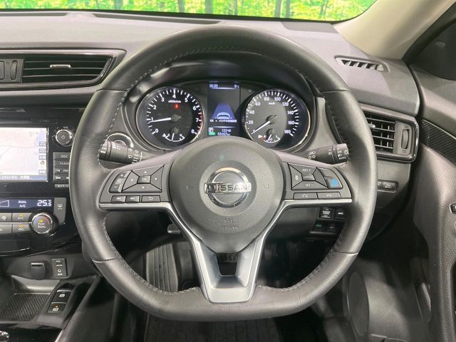 NISSAN X-TRAIL 2WD 2018 Image 31