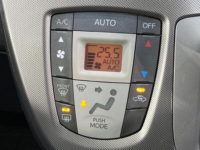 DAIHATSU MOVE CUSTOM 2013 Image 31