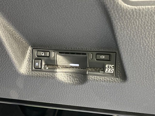 TOYOTA YARIS CROSS HYBRID 2025 Image 31