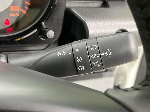 SUZUKI JIMNY NOMADE 2026 Image 31