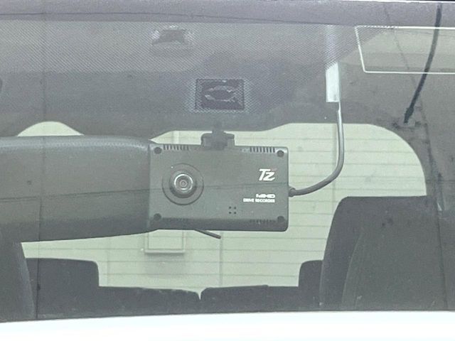 TOYOTA NOAH 2014 Image 31