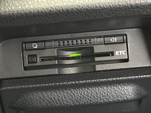 TOYOTA NOAH 2014 Image 31