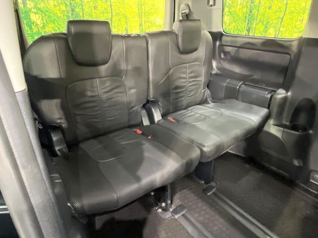 TOYOTA NOAH 2014 Image 31