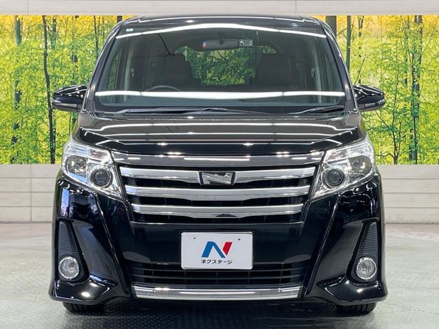 TOYOTA NOAH 2014 Image 31