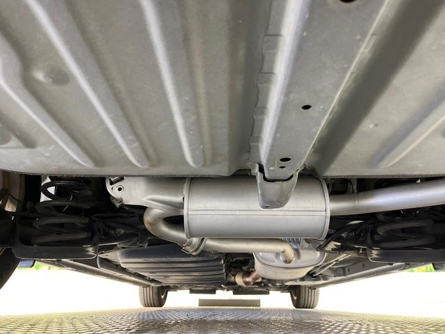 TOYOTA NOAH 2014 Image 31