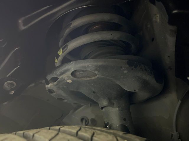 TOYOTA NOAH 2014 Image 31