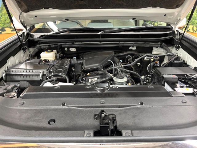 TOYOTA LANDCRUISER PRADO 2023 Image 31