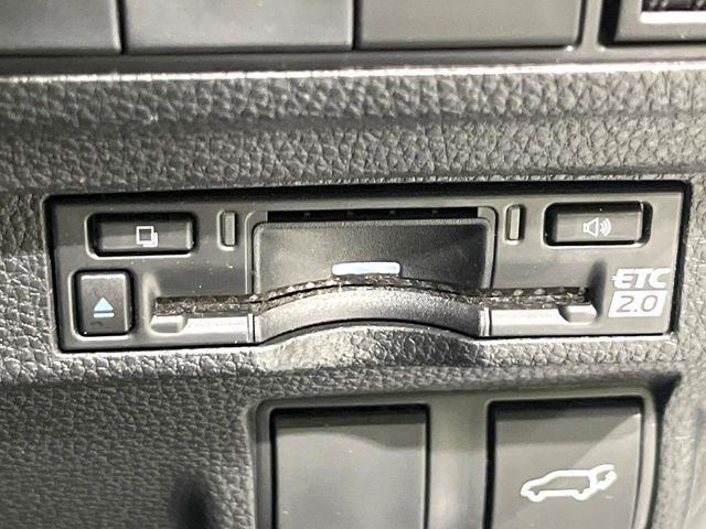 TOYOTA COROLLA CROSS HYBRID 2024 Image 31