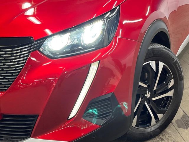 PEUGEOT 2008 2021 Image 31