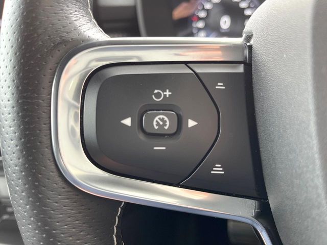 VOLVO XC40 2021 Image 31