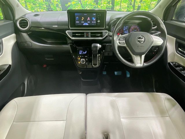 DAIHATSU CAST SPORT 2015 Image 31