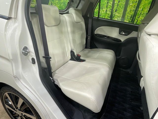 DAIHATSU CAST SPORT 2015 Image 31