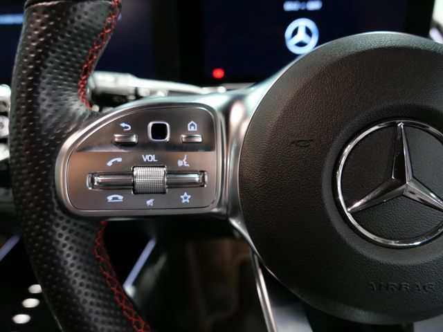 MERCEDES BENZ GLB 2023 Image 31