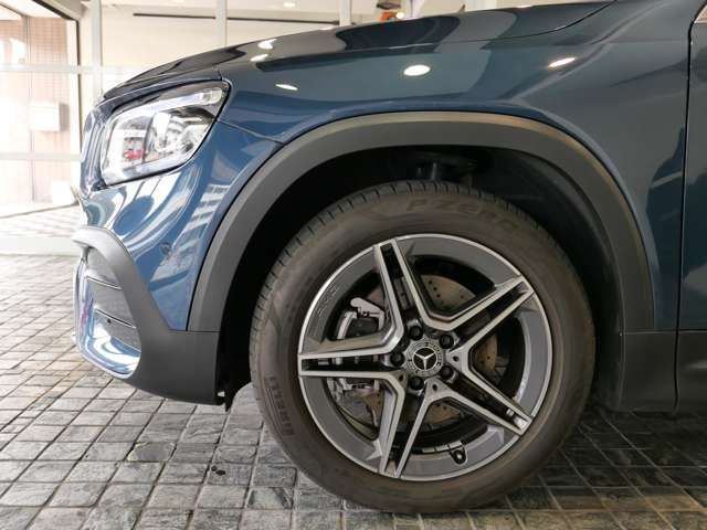 MERCEDES BENZ GLB 2023 Image 31