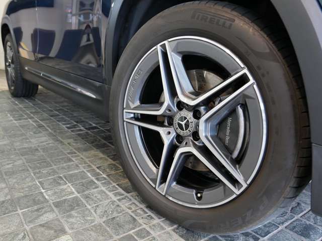 MERCEDES BENZ GLB 2023 Image 31