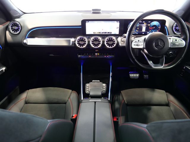 MERCEDES BENZ GLB 2023 Image 31