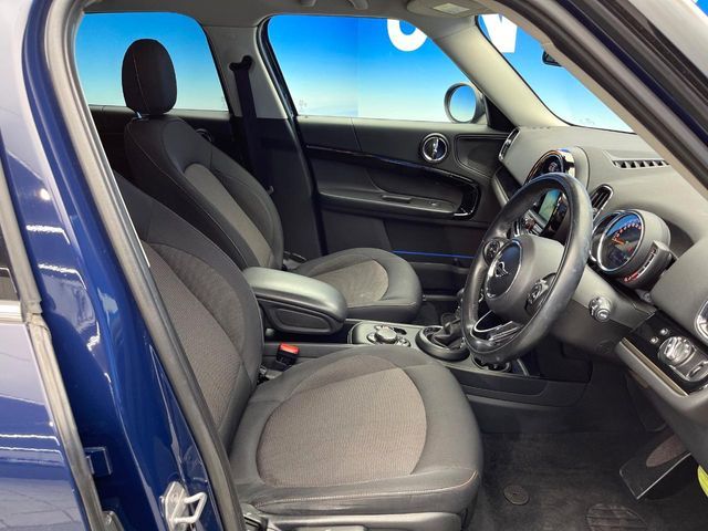 BMW MINI COOPER D CR 2019 Image 31