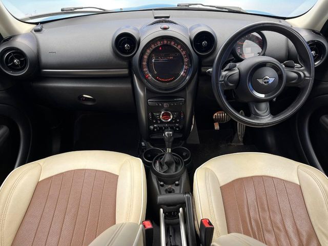 BMW MINI COOPER SD C 2015 Image 31