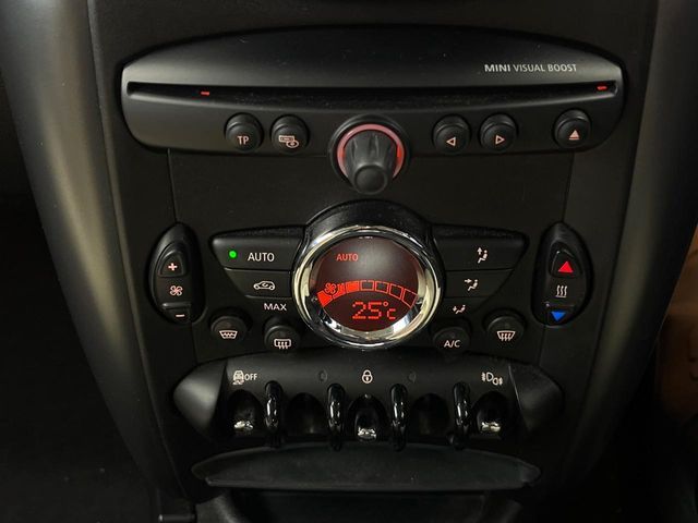 BMW MINI COOPER SD C 2015 Image 31