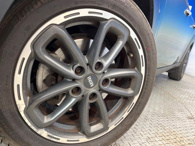 BMW MINI COOPER SD C 2015 Image 31